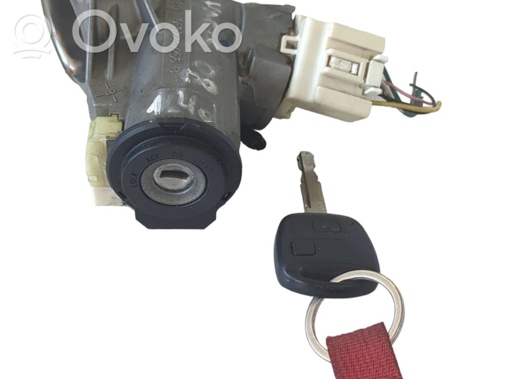 Toyota Yaris Užvedimo spynelė 