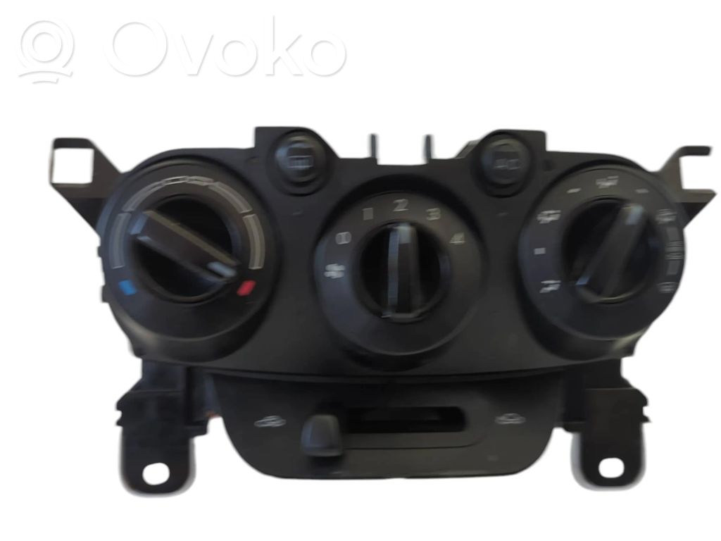 Climate control unit   UDF71,8C13