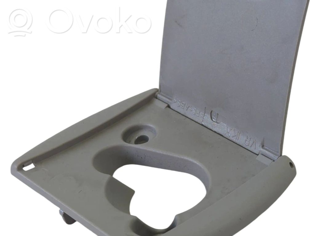 BMW 5 F10 F11 Plastikowe elementy podsufitki 