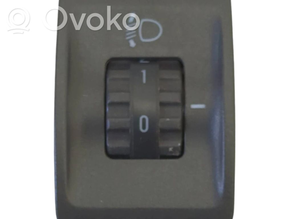 Fiat Punto (188) Headlight level height control switch 