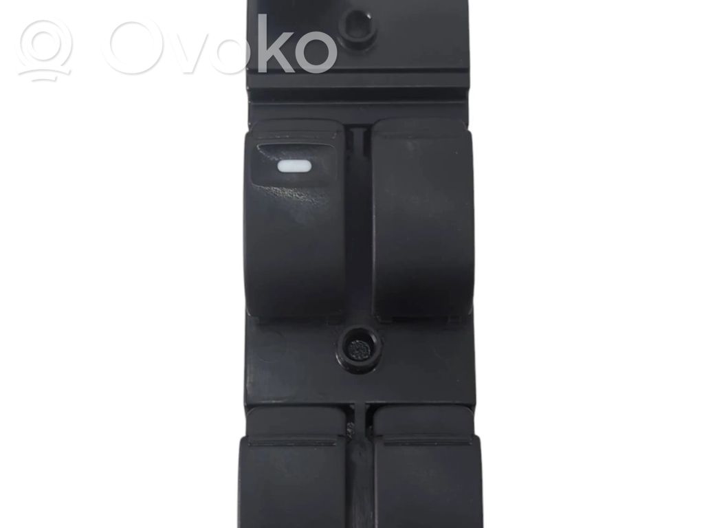Mitsubishi Lancer Electric window control switch 