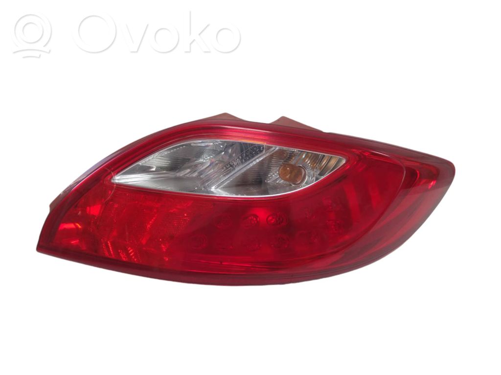 Mazda 2 Takavalot 