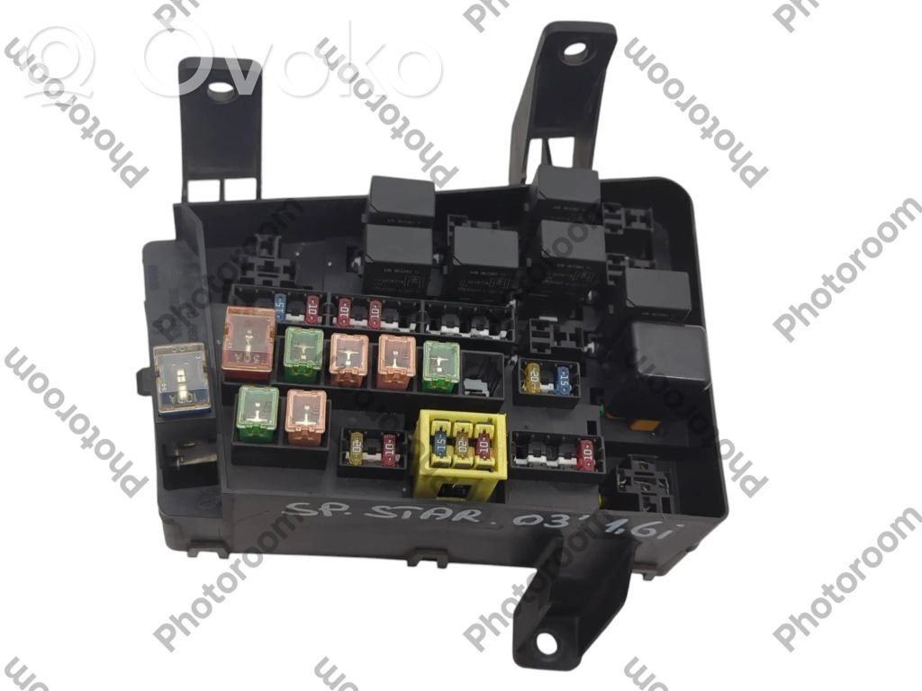 Mitsubishi Space Star Fuse box set 
