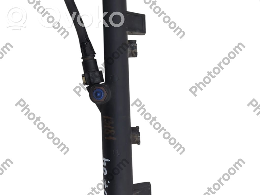 Peugeot 607 Fuel main line pipe 