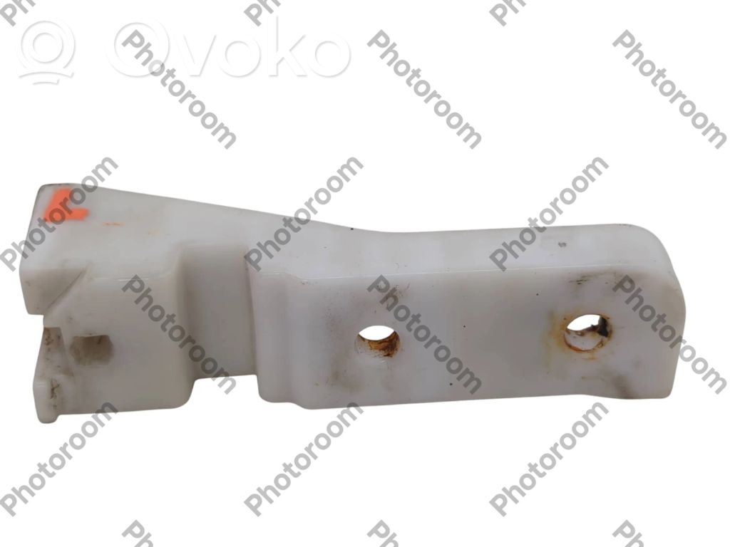 Mitsubishi Outlander Headlight/headlamp mounting bracket 