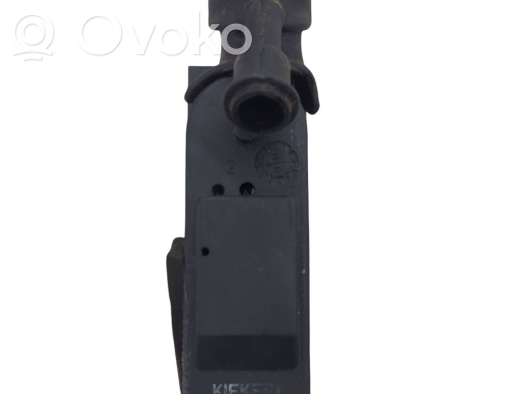 BMW 5 E34 Pneumatic compressor air filter 
