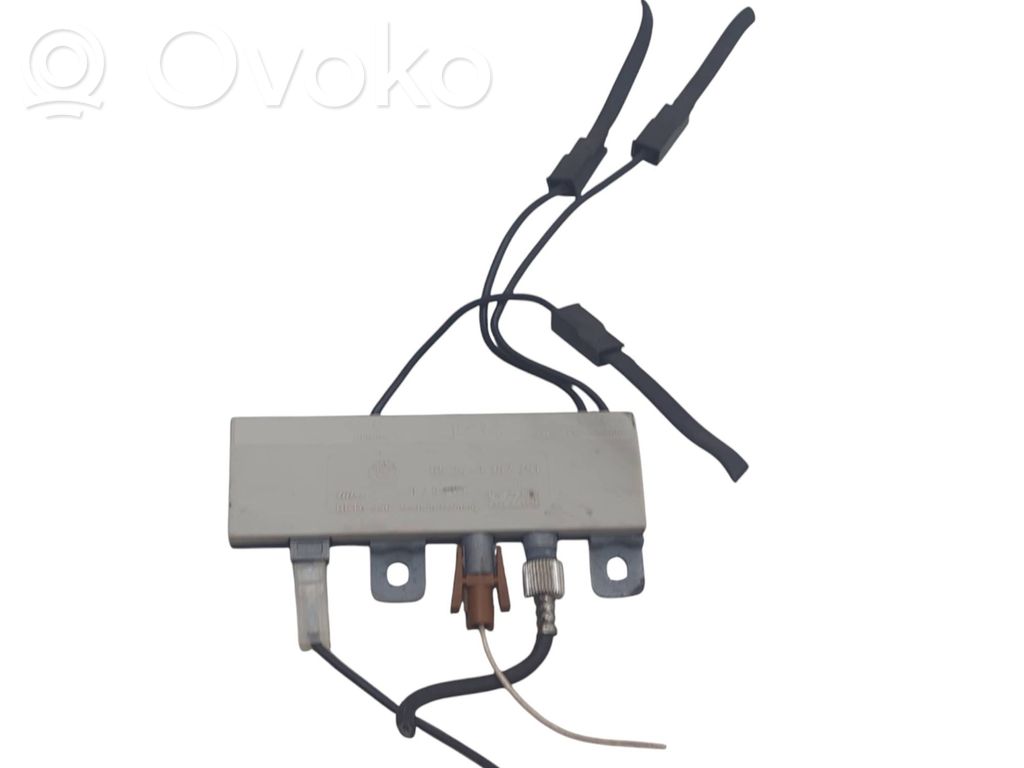 BMW 3 E36 Antenos stiprintuvas 