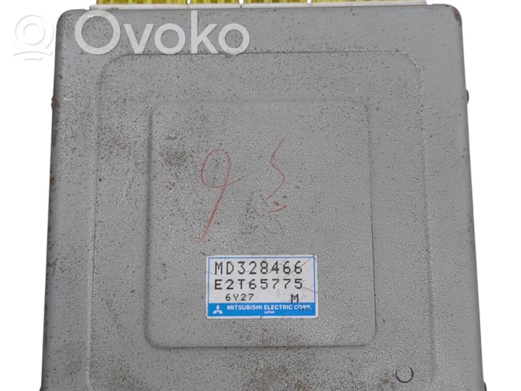 Mitsubishi Colt Engine control unit/module 