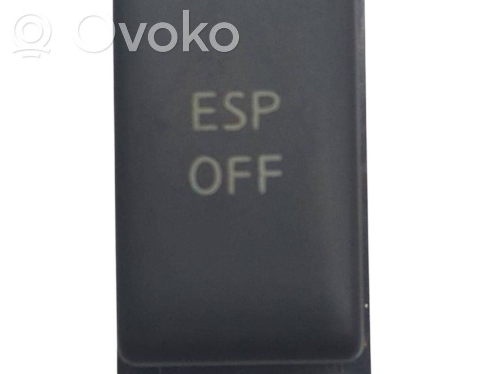 Nissan Qashqai ESP (stability program) switch 
