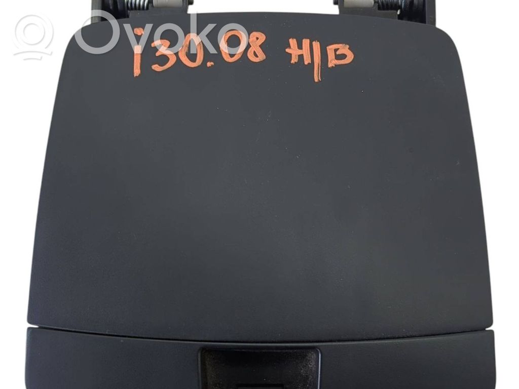 Hyundai i30 Ящик для вещей 