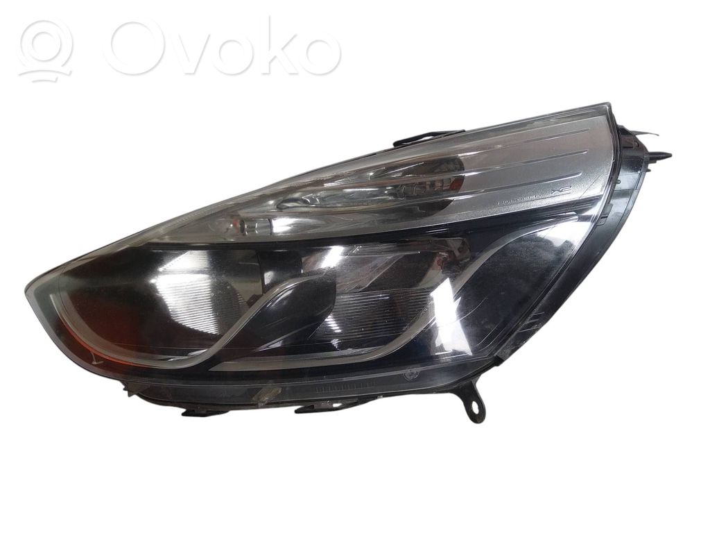 Renault Clio IV Scheinwerfer 