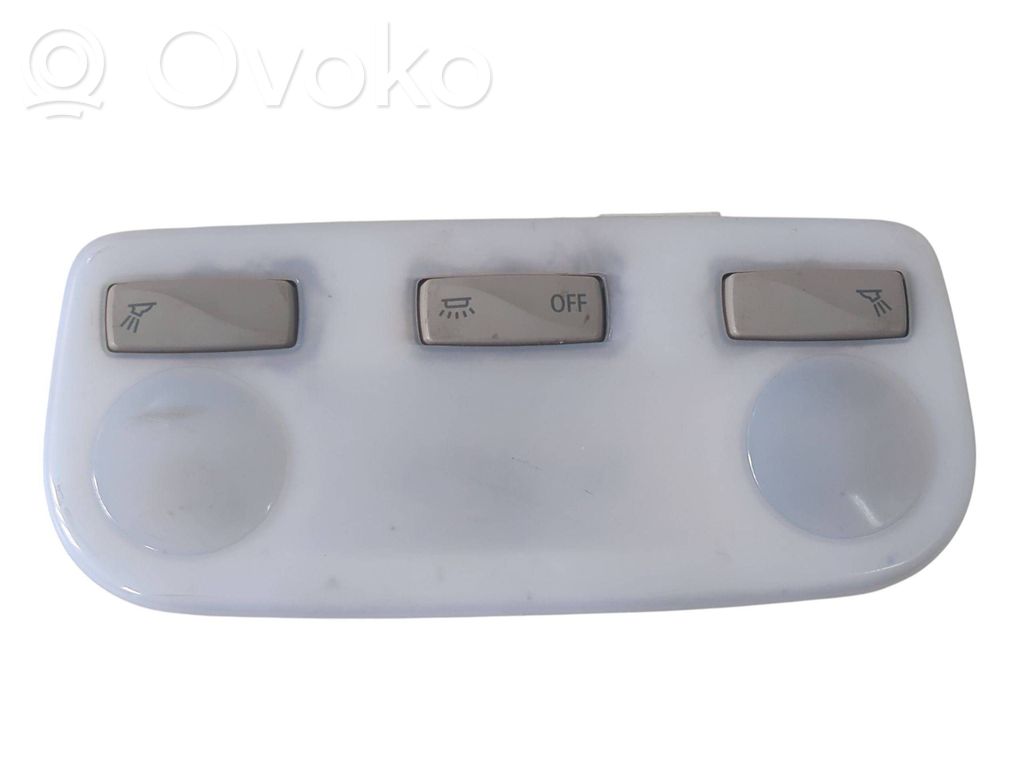 Renault Clio IV Front seat light 