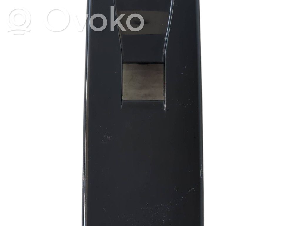 Renault Clio IV Front door window switch trim 