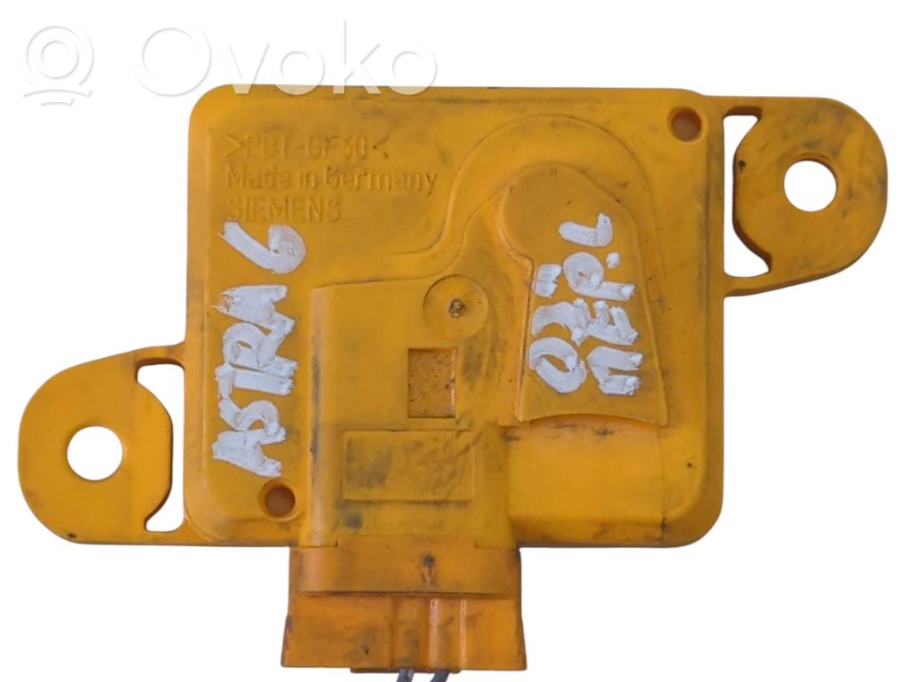 Opel Astra G Airbag deployment crash/impact sensor 