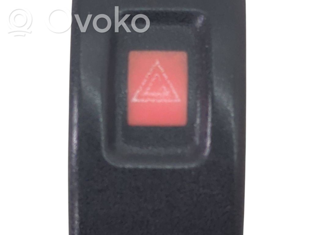 Opel Astra G Hazard light switch 