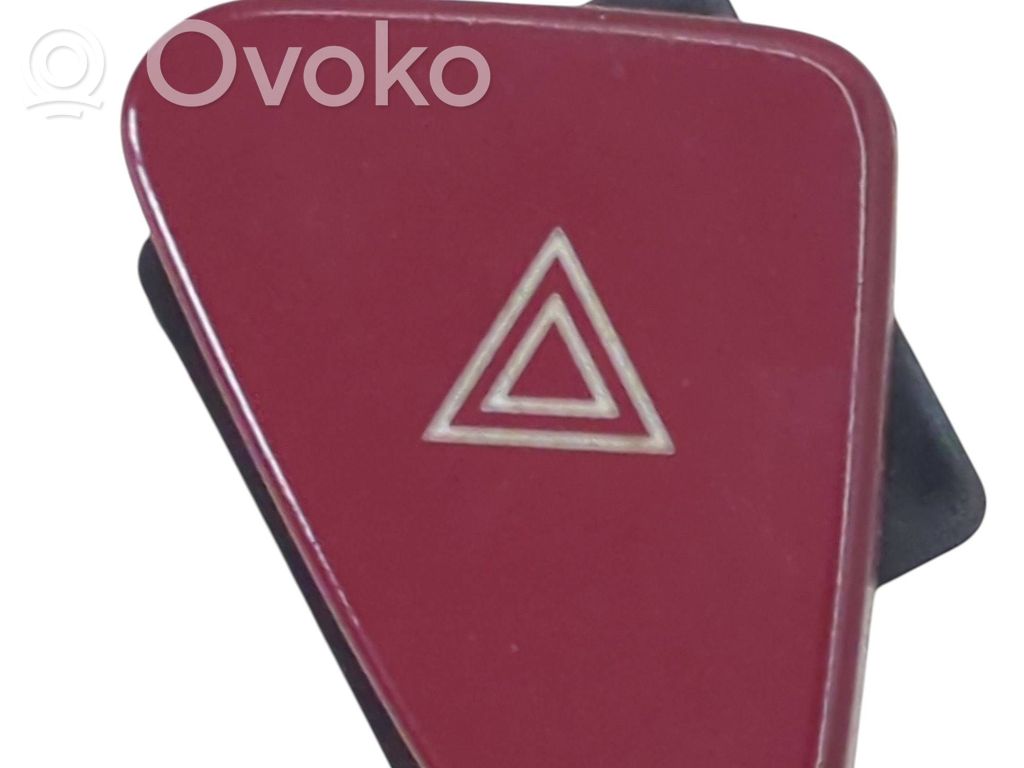 Peugeot 607 Hazard light switch 