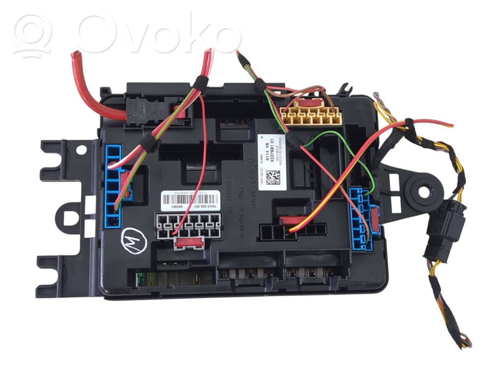 BMW 1 F20 F21 Fuse module 