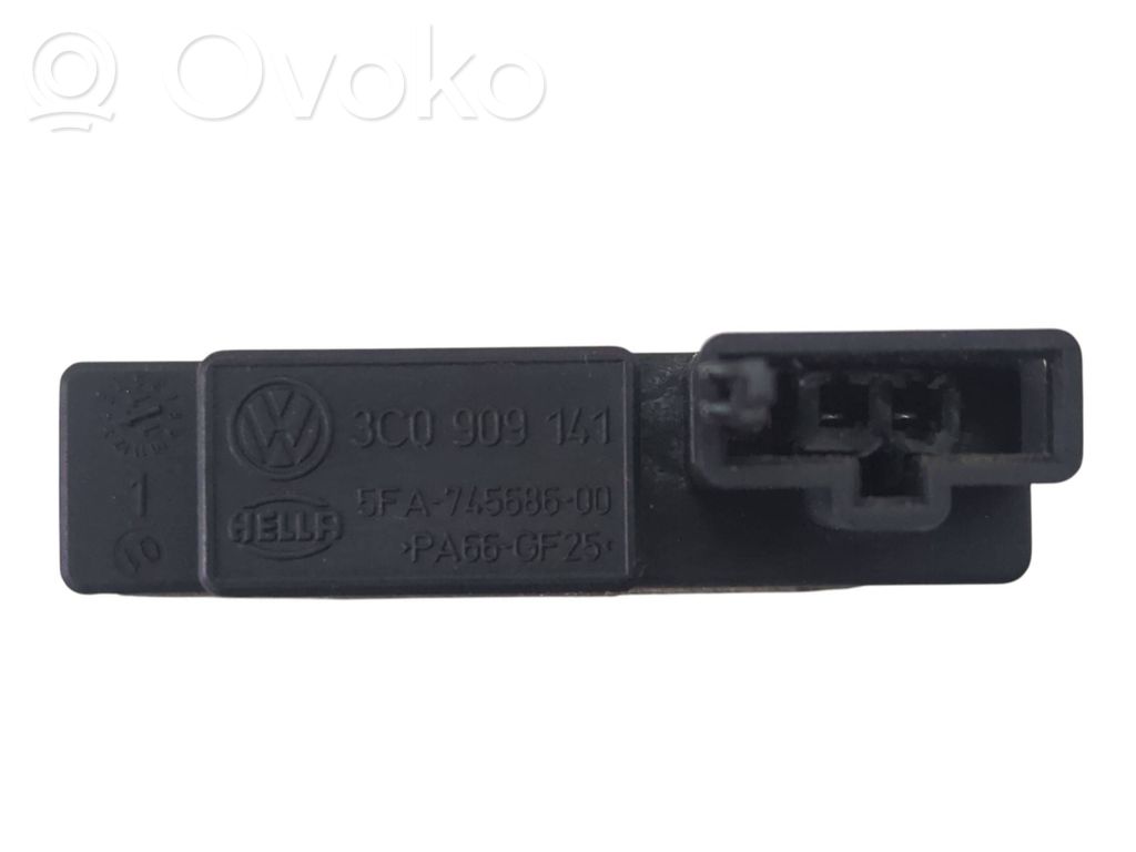 Volkswagen PASSAT B7 Sensor 