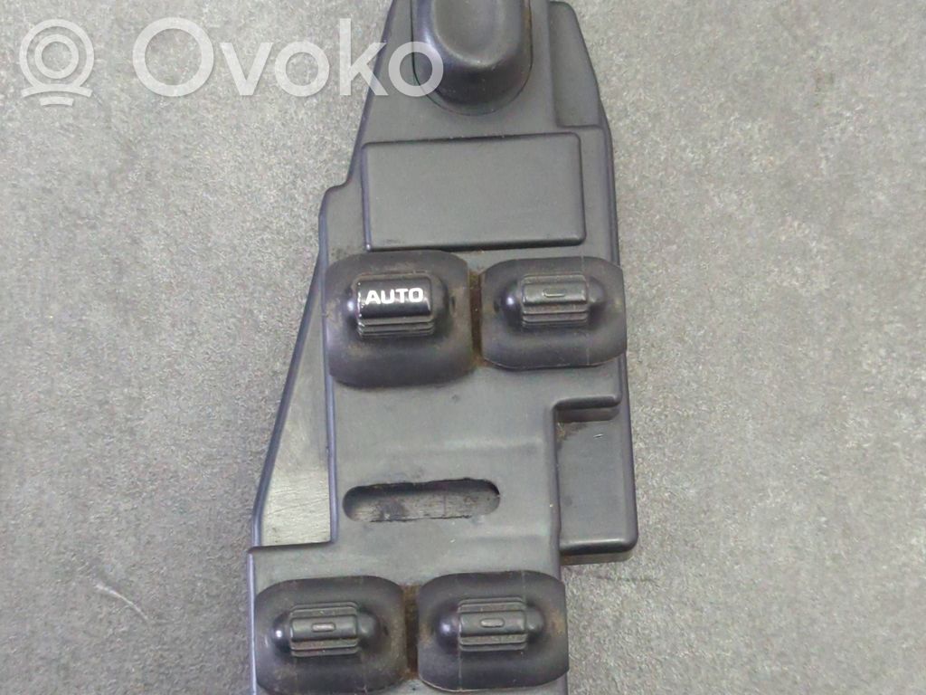 Electric window control switch   04760191AB,39754D