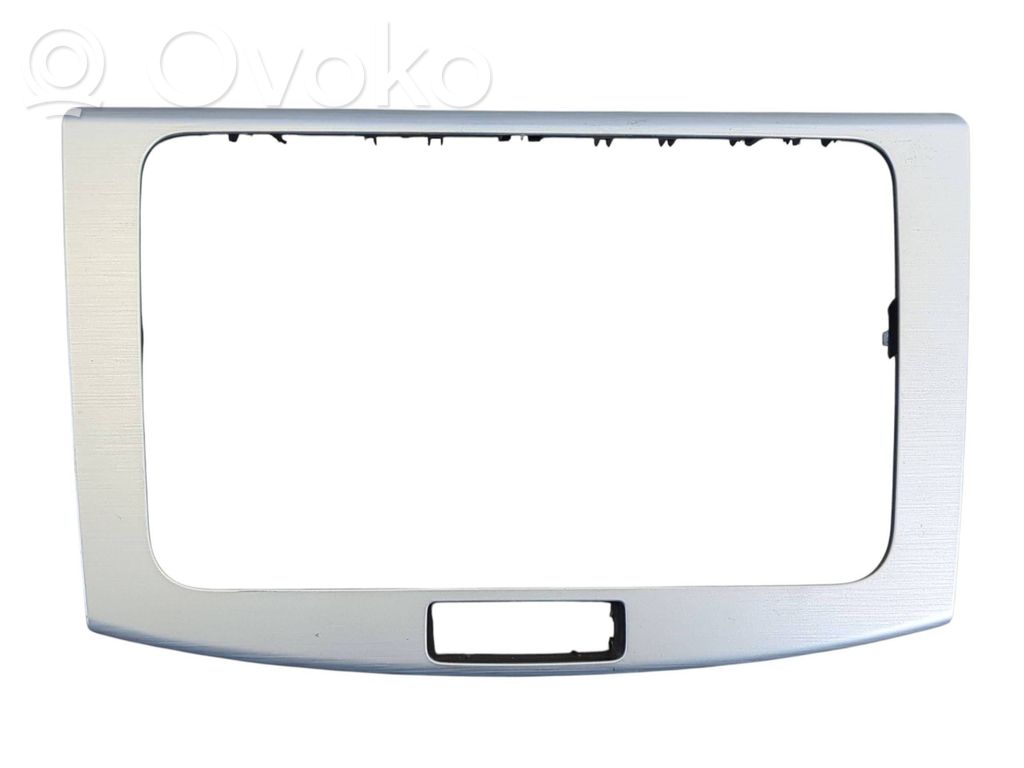Volkswagen PASSAT B7 Konsola środkowa / Radio / GPS 