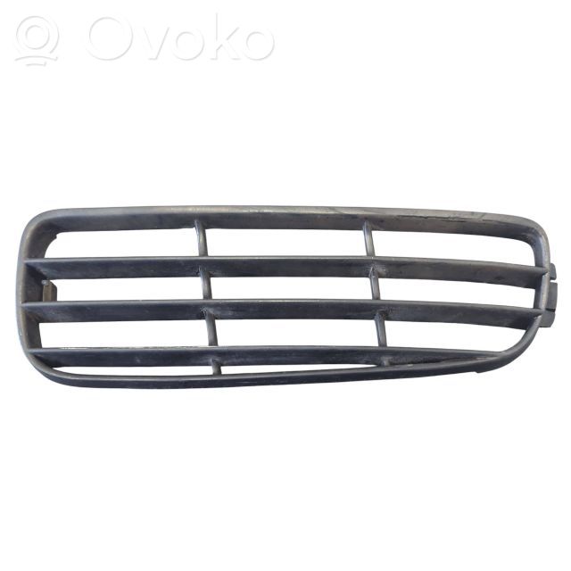 Audi 80 90 S2 B4 Front bumper lower grill 