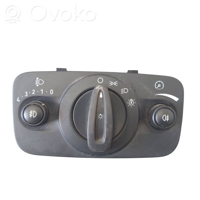 Ford C-MAX II Light switch 