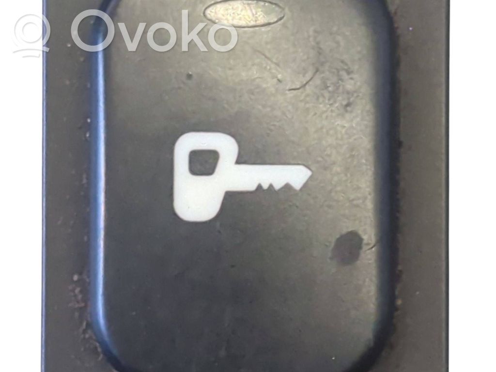Peugeot 607 Central locking switch button 