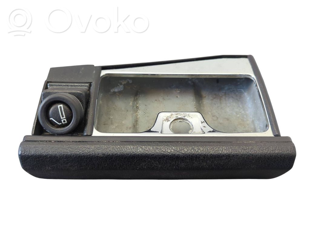 Car ashtray