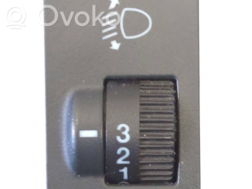 Headlight level height control switch   M20010,AF627