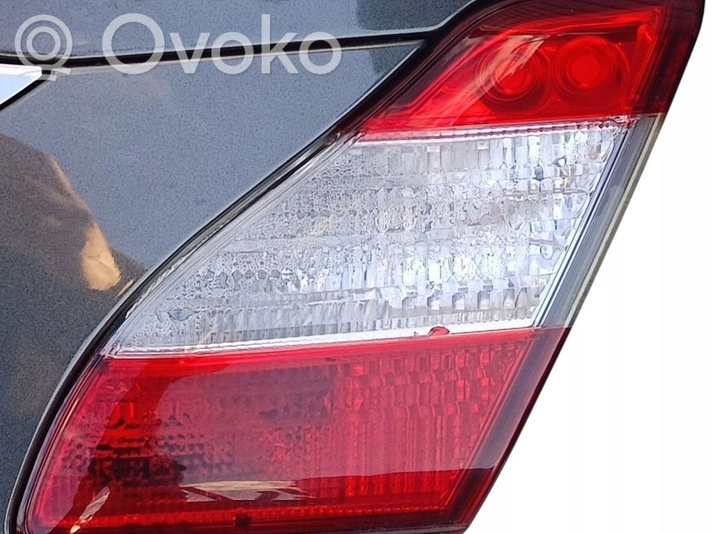 Infiniti Q70 Y51 Galinis žibintas kėbule 