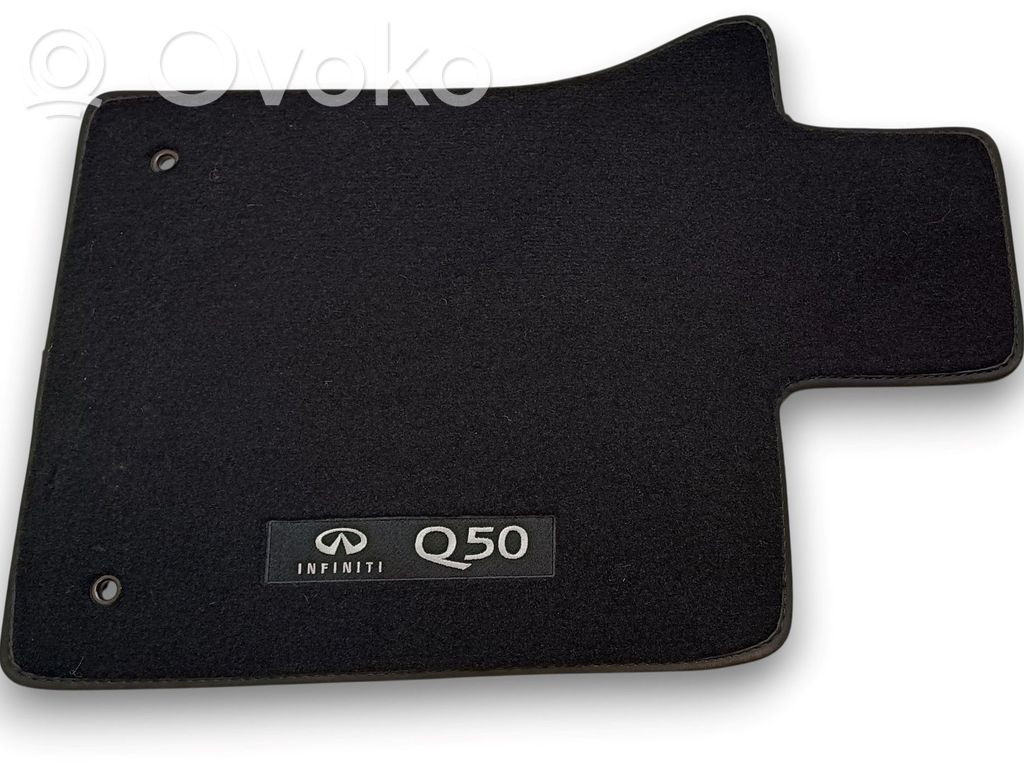 Infiniti Q50 Dywan wewnętrzny 