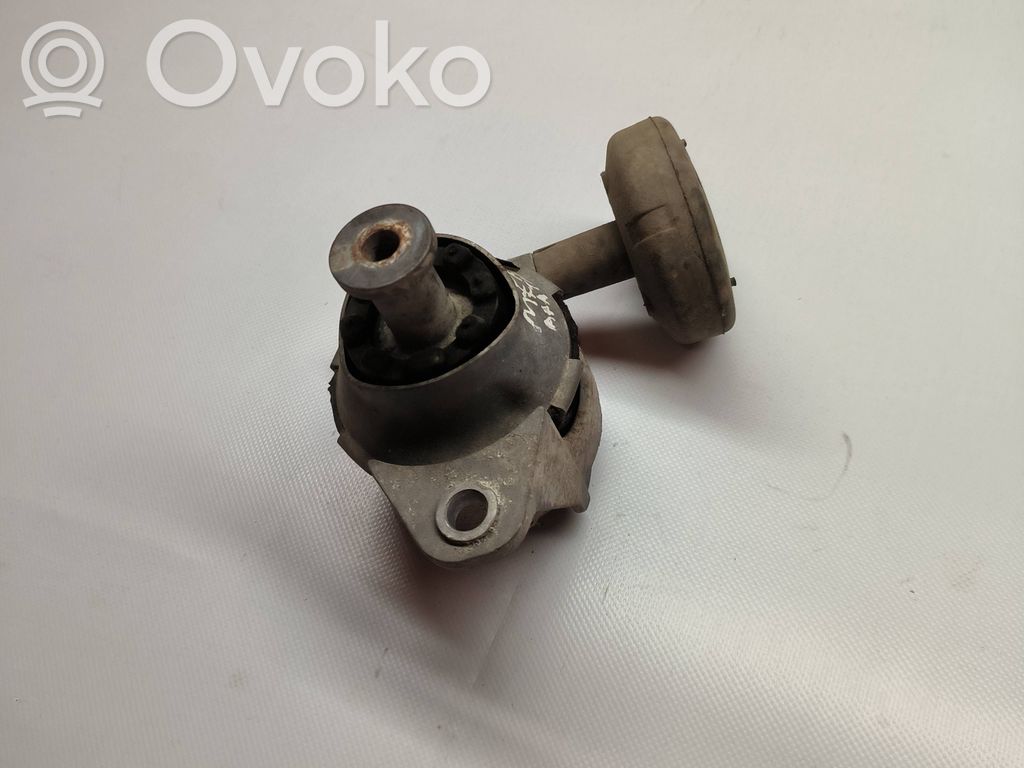 Opel Meriva B Engine mount bracket 