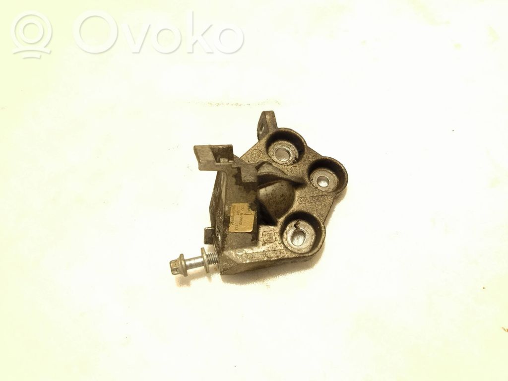 Toyota ProAce City Engine mounting bracket 