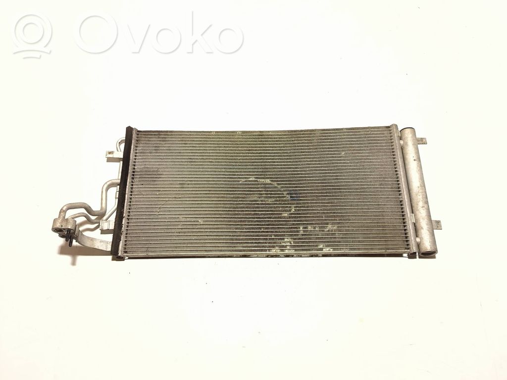 KIA Ceed Oro kondicionieriaus radiatorius aušinimo 