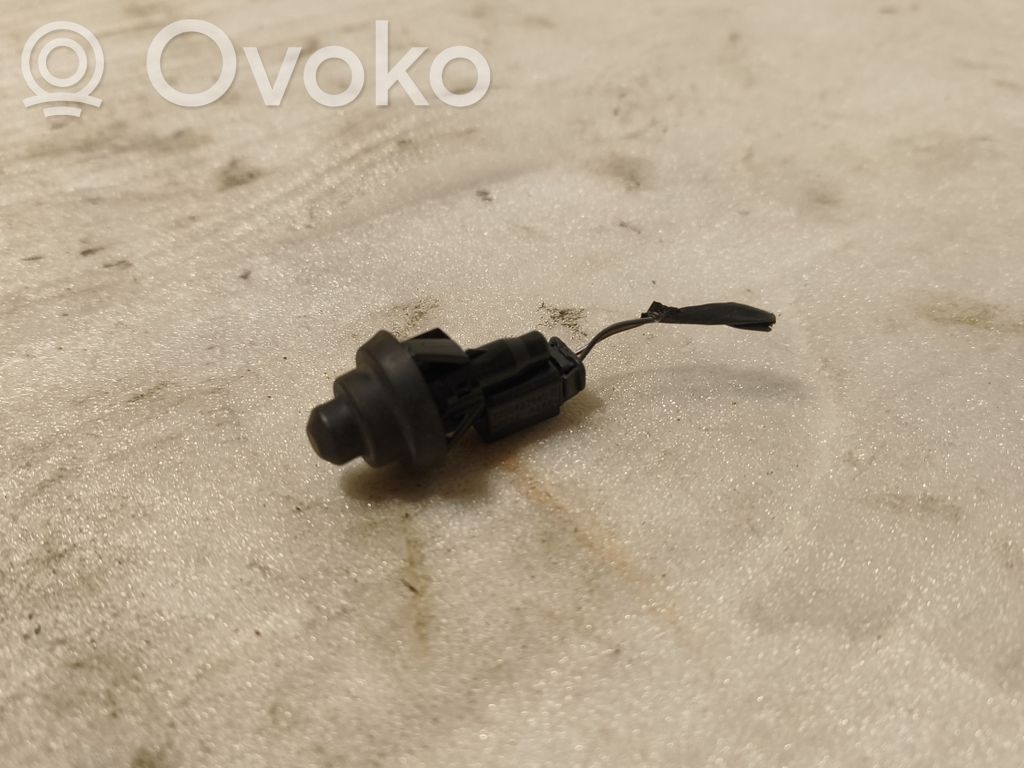Dacia Sandero III Türkontaktschalter hinten 