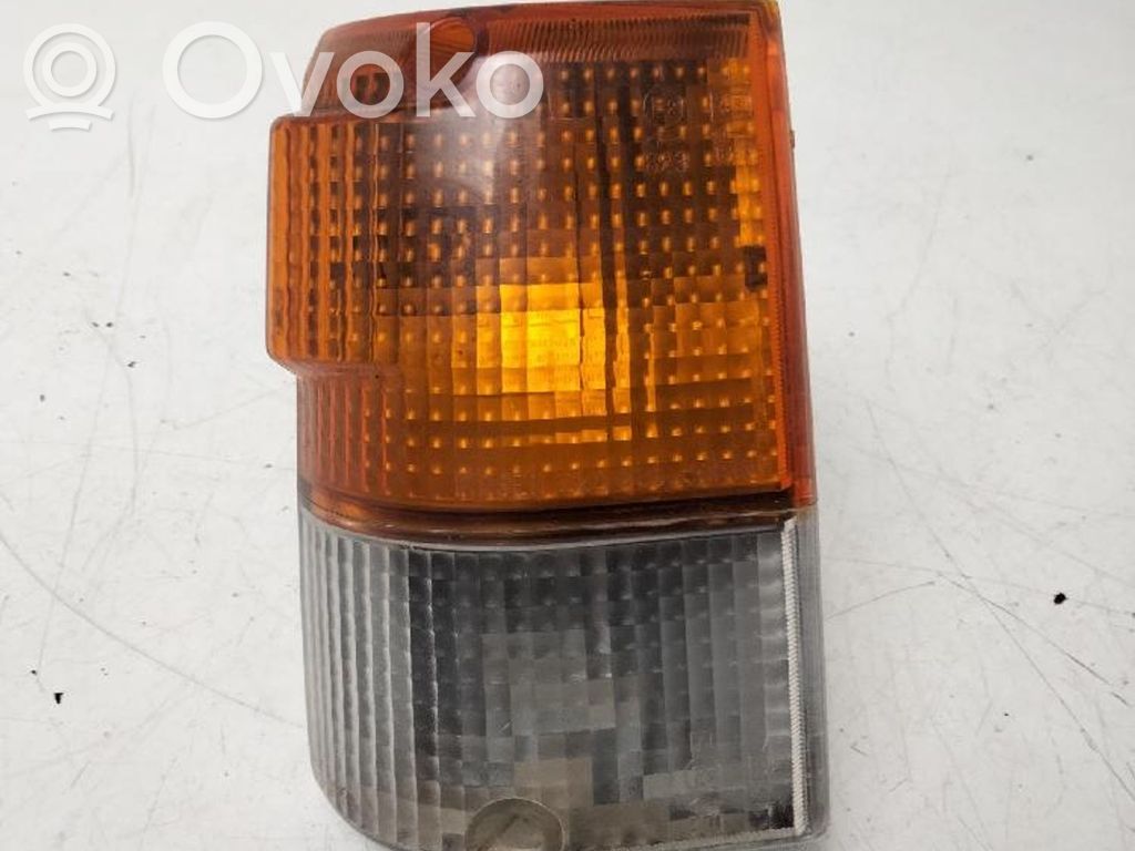 Mitsubishi Montero Front fender indicator light 
