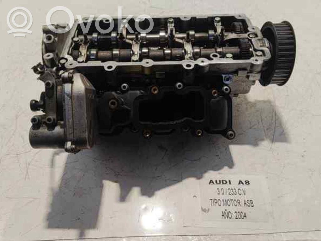 Culata del motor   059285