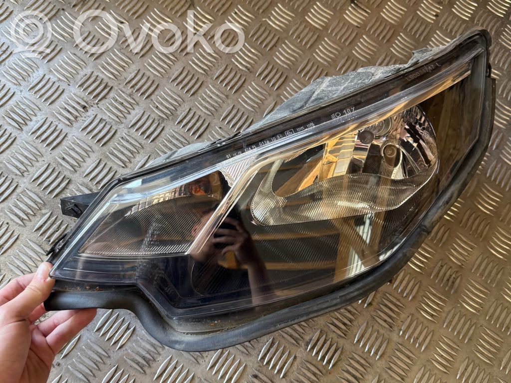 Headlight/headlamp