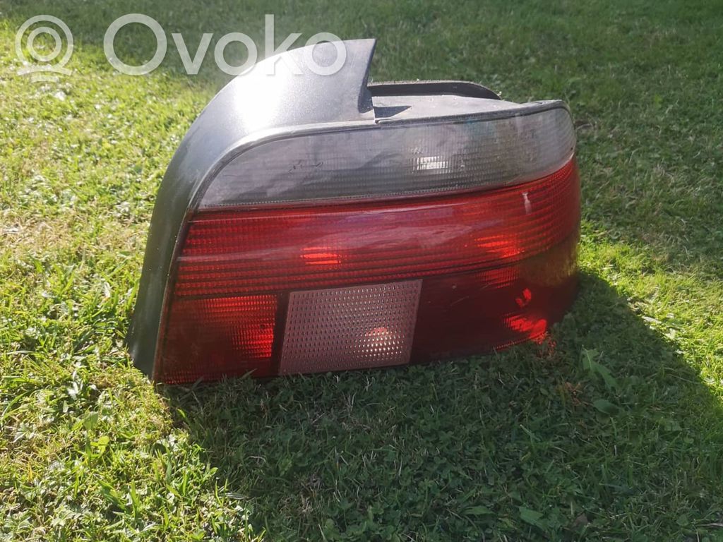 Rear/tail lights