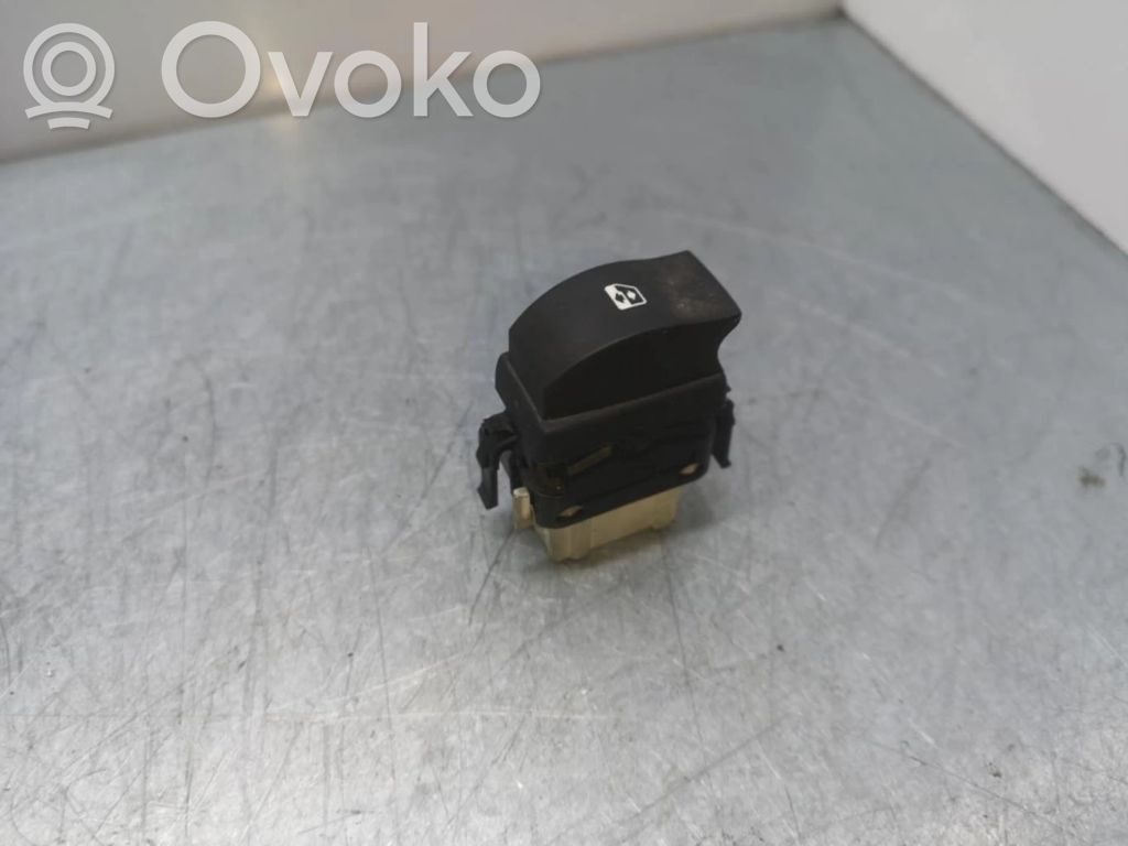 Electric window control switch