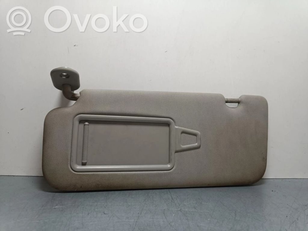 Sun visor