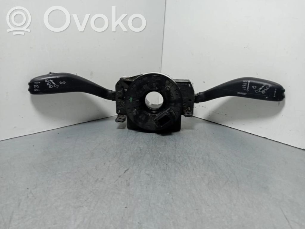 Multifunctional control switch/knob   1S0953503
