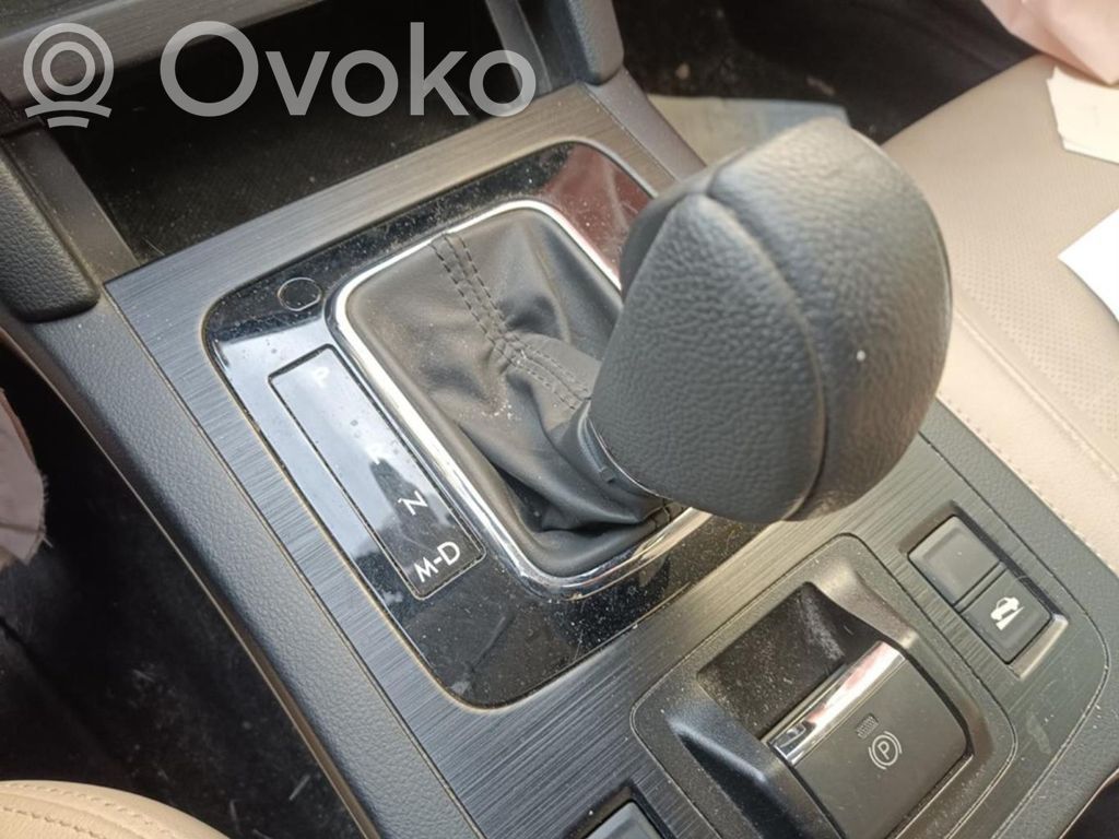 Gear shift rod
