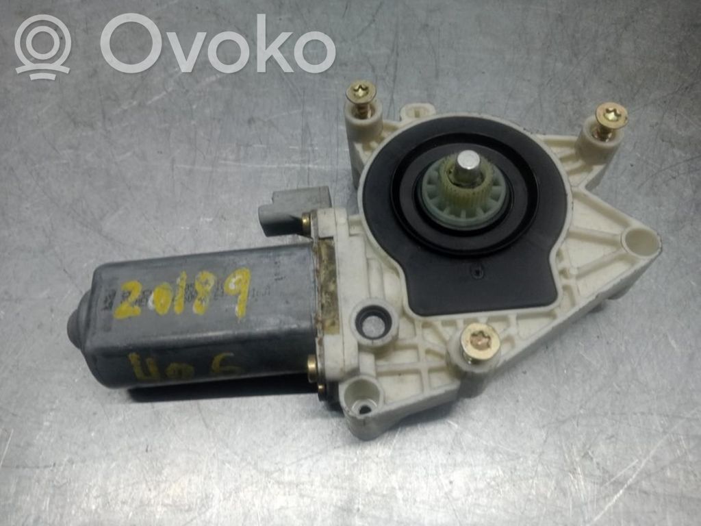 Peugeot 406 Silnik szyby / okna karoseryjnego 