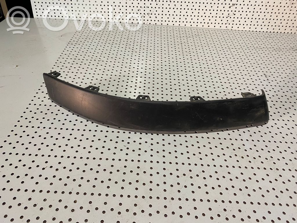 Citroen C4 I Etupuskurin jakajan koristelista 