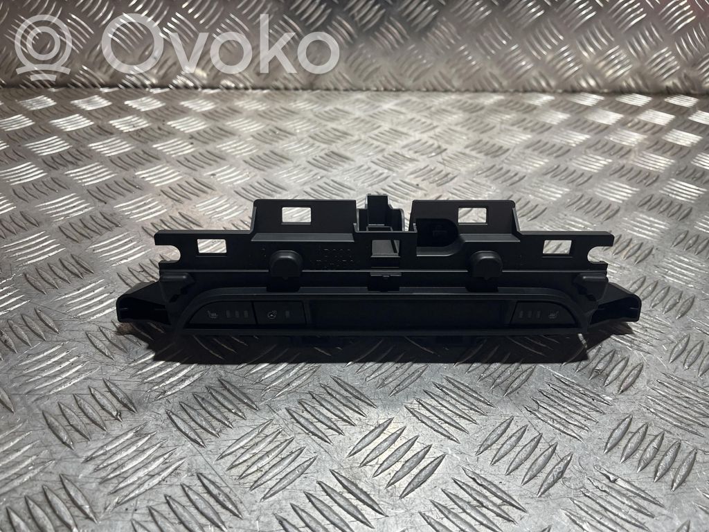 Mazda CX-5 II Seat heating switch 
