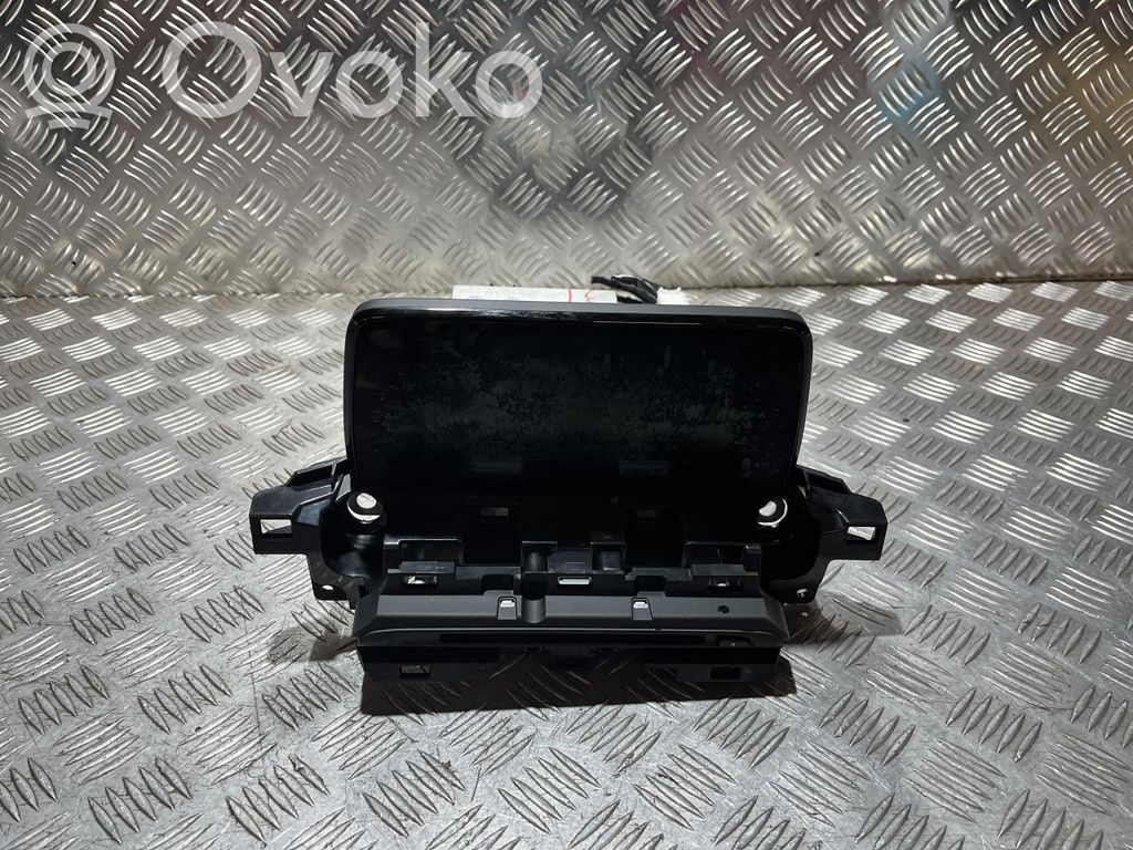 Mazda CX-5 II Radio/CD/DVD/GPS head unit 