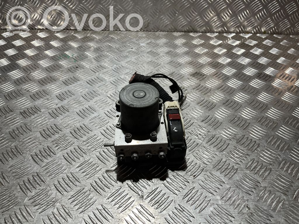 Pääjarrusylinteri   476609106R,PU28468