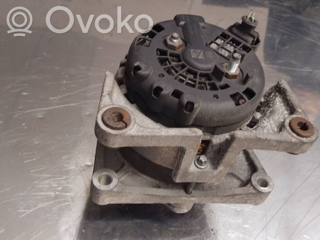 Opel Insignia A Alternator 