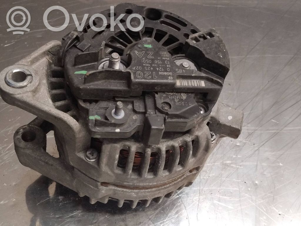 Opel Astra H Alternator 